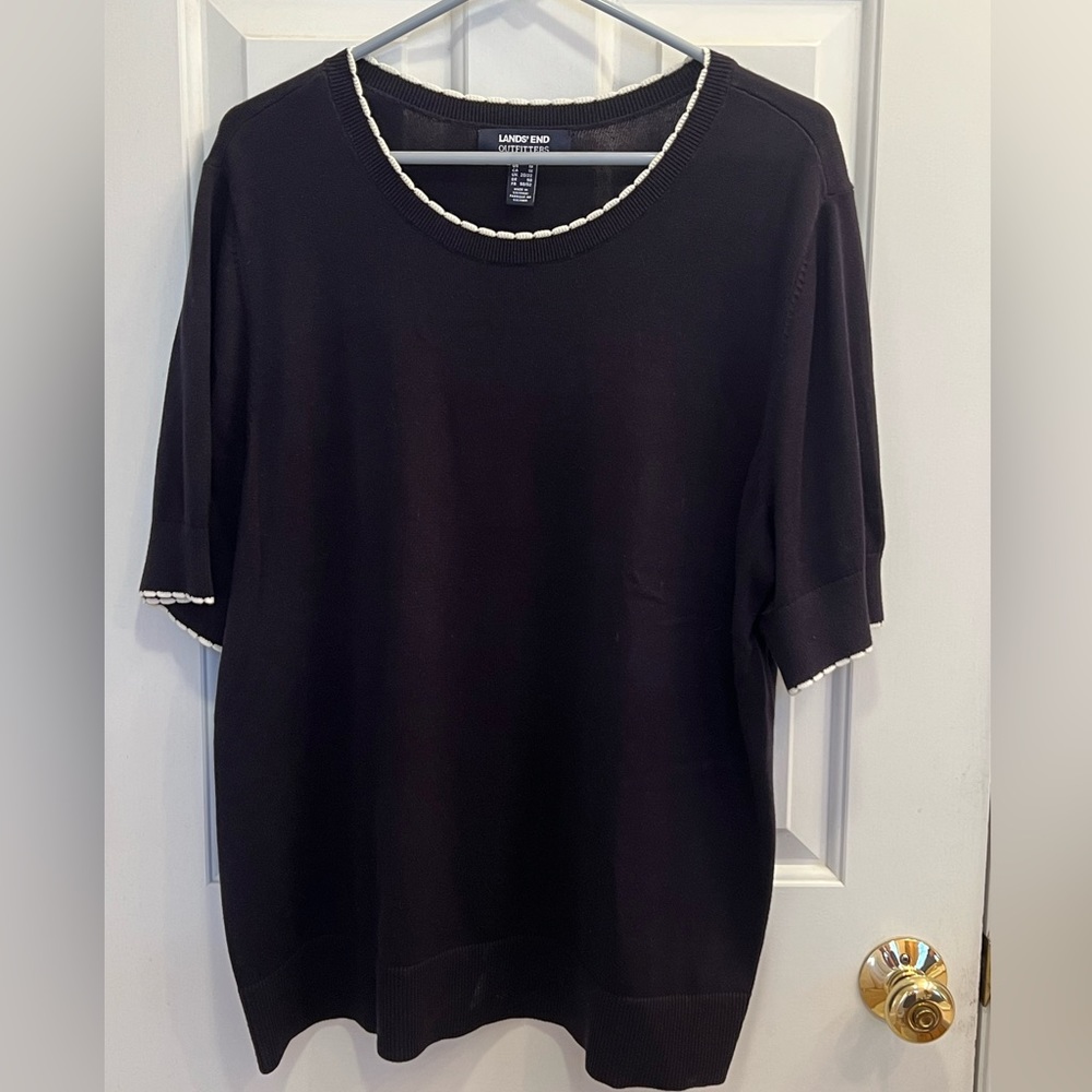 Women’s Lands End short sleeve sweater